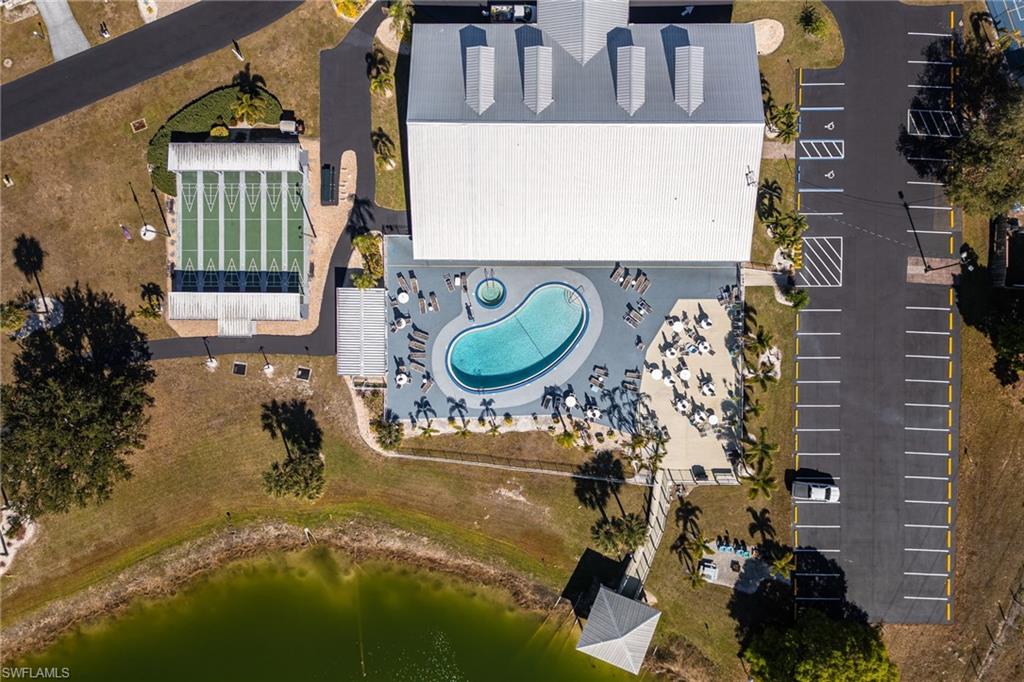 CRYSTAL LAKES - Residential