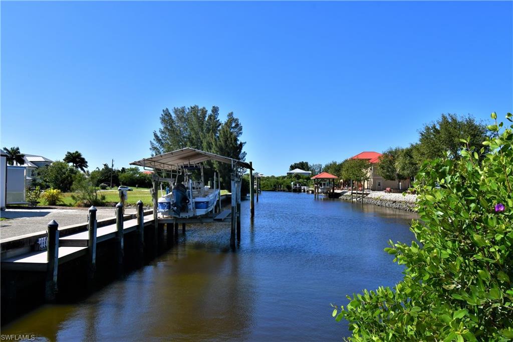 PIRATE HARBOR - Residential