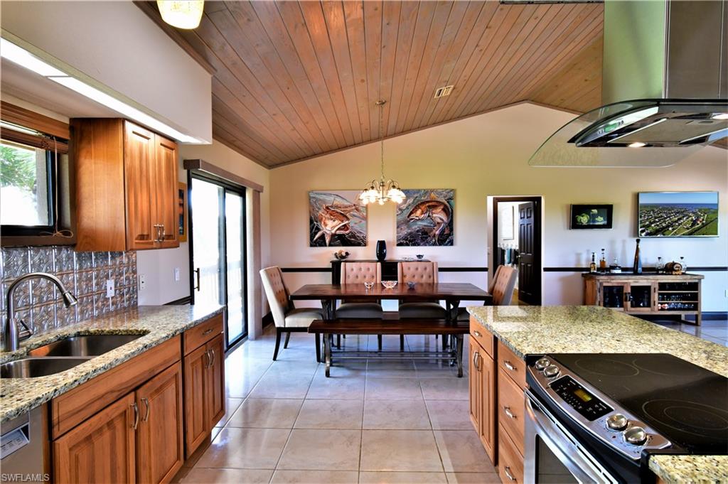 PIRATE HARBOR - Residential