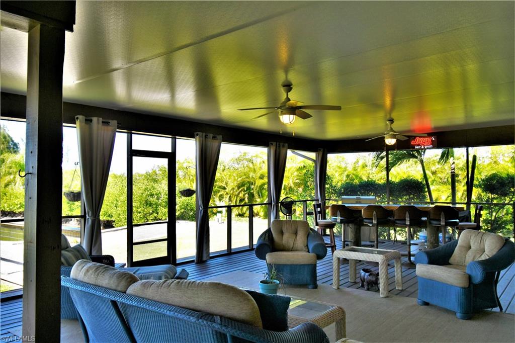 PIRATE HARBOR - Residential