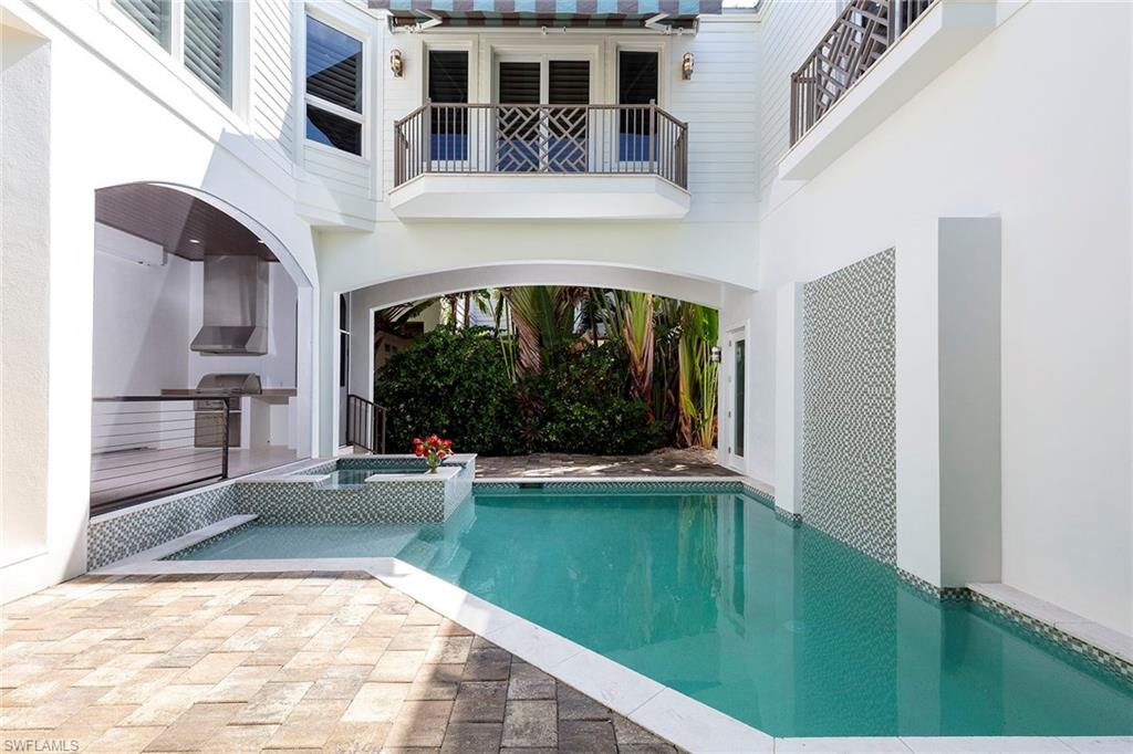 OLDE NAPLES - Residential