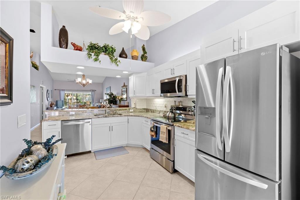 AMELIA LAKE - Residential