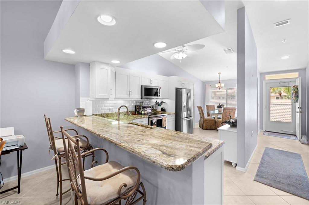 AMELIA LAKE - Residential