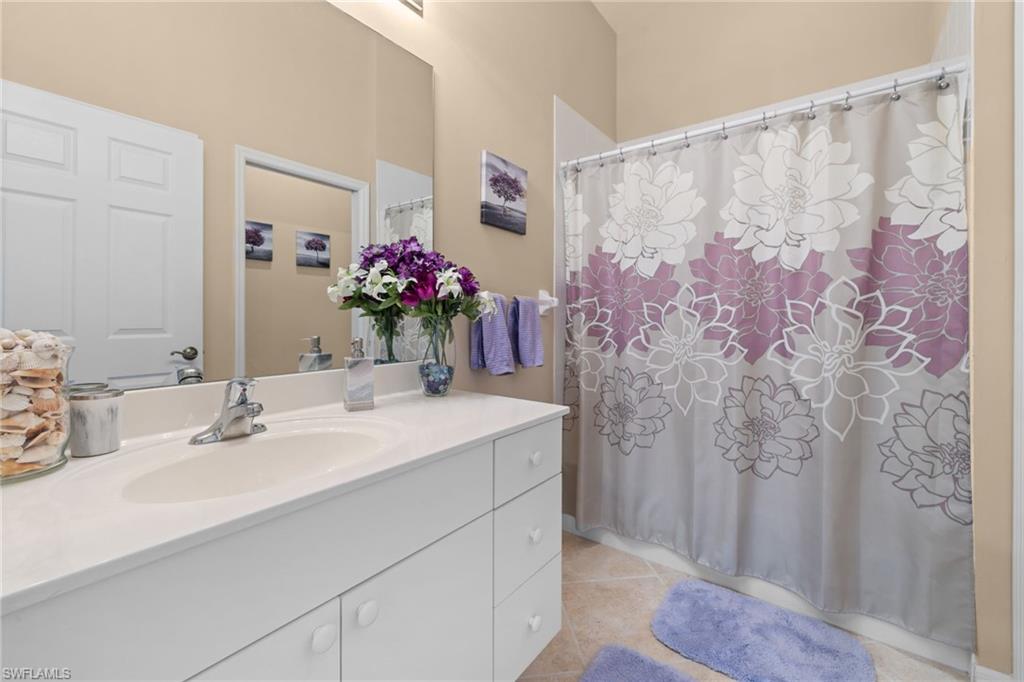 AMELIA LAKE - Residential