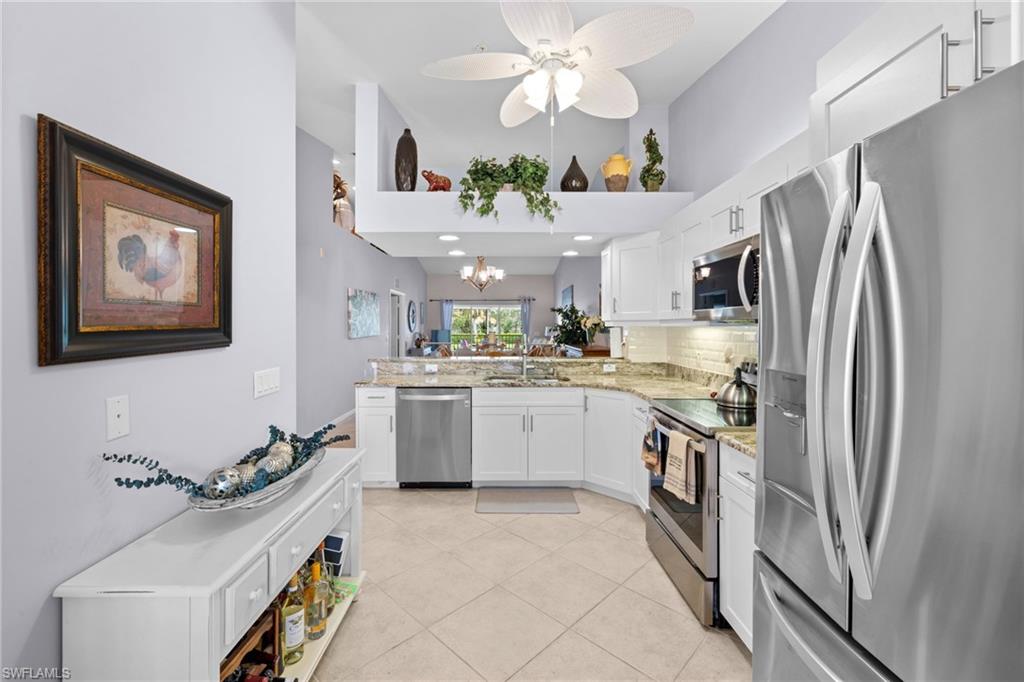 AMELIA LAKE - Residential