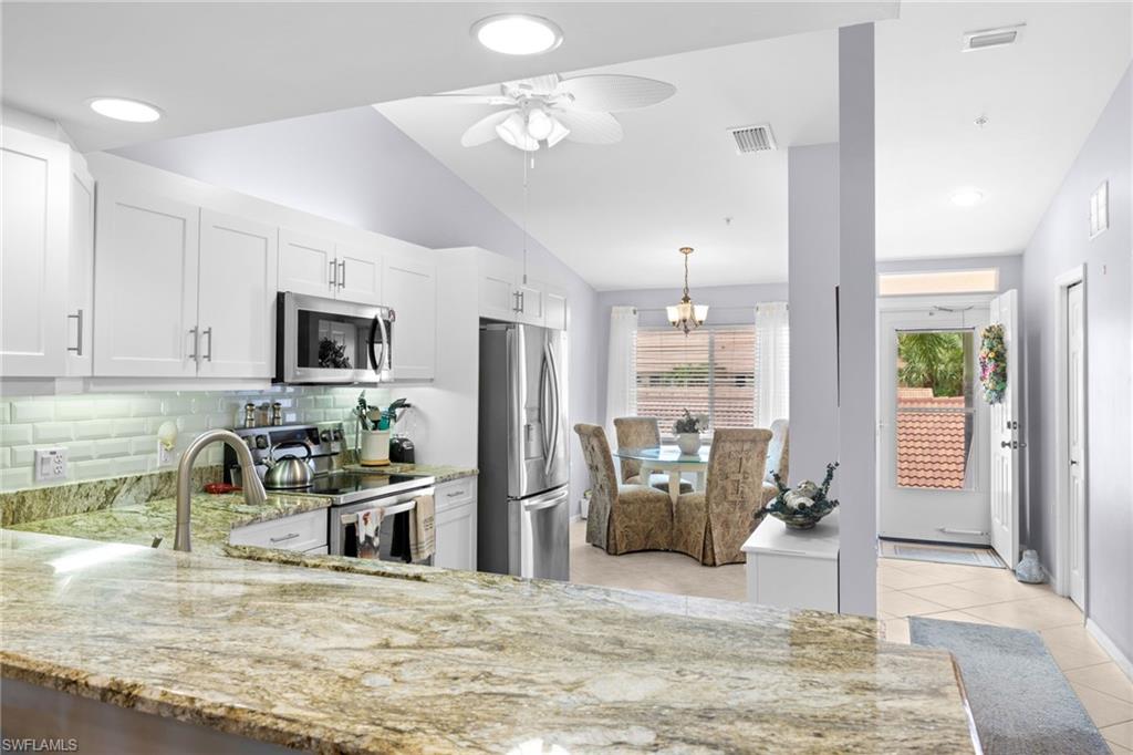 AMELIA LAKE - Residential