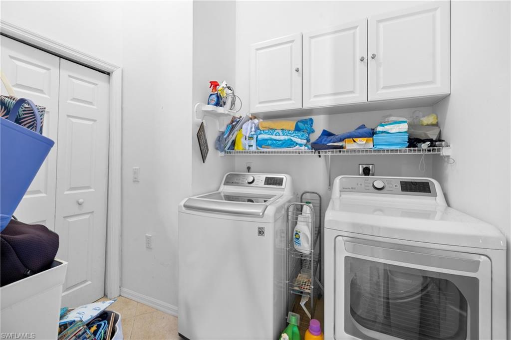 AMELIA LAKE - Residential