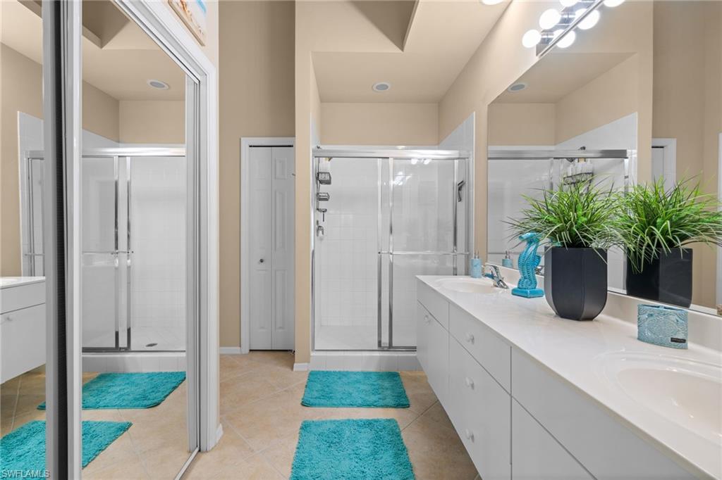 AMELIA LAKE - Residential