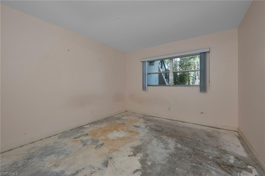 FOREST LAKES - Residential