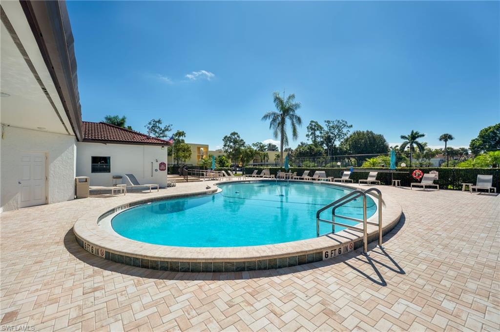 FOREST LAKES - Residential