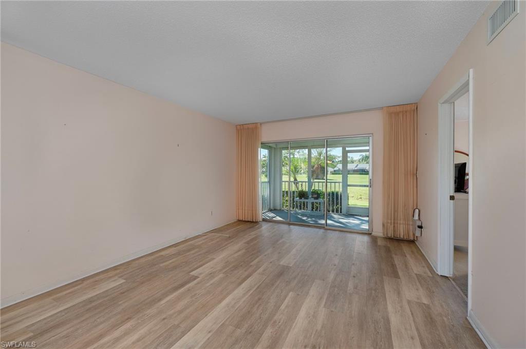 FOREST LAKES - Residential