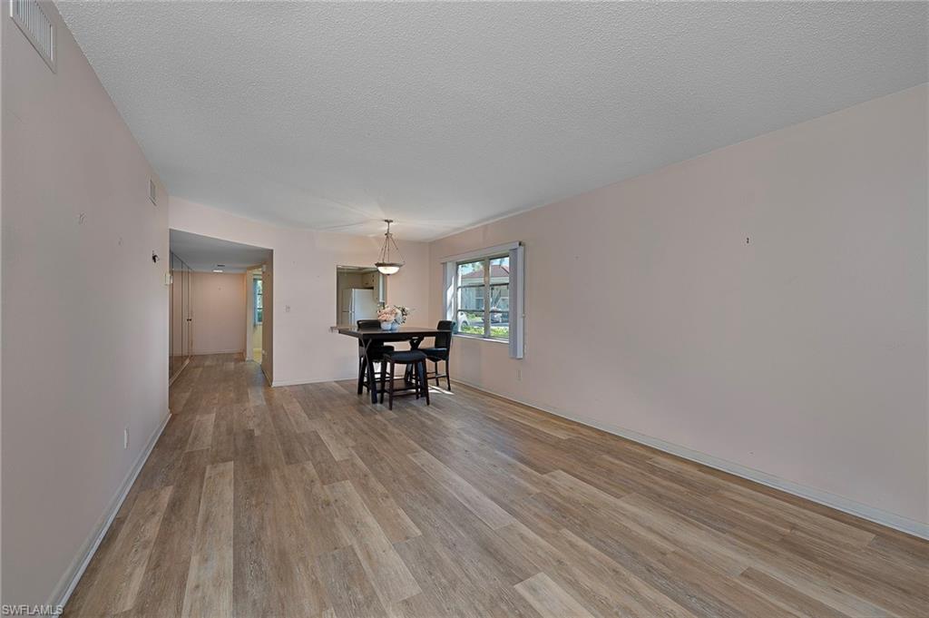 FOREST LAKES - Residential