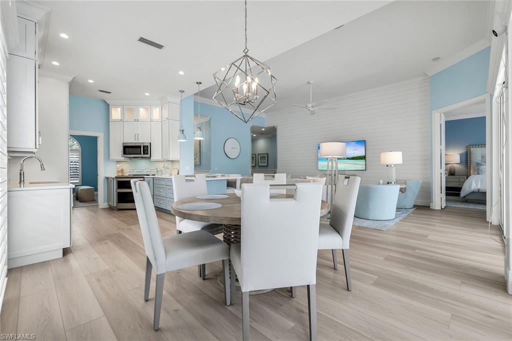 ISLAND WALK - Residential