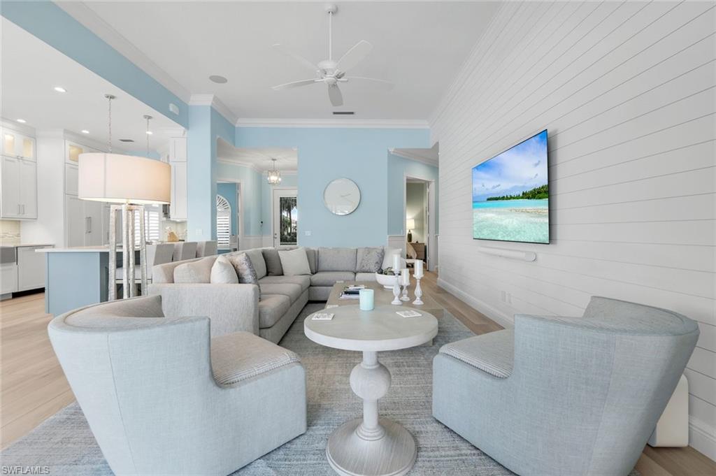 ISLAND WALK - Residential