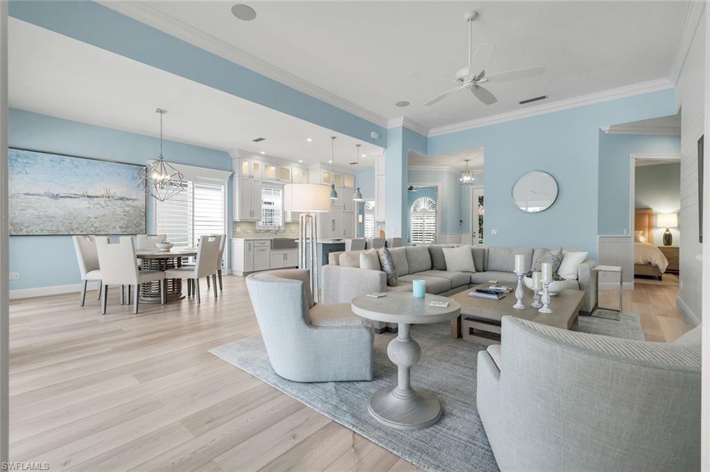 ISLAND WALK - Residential