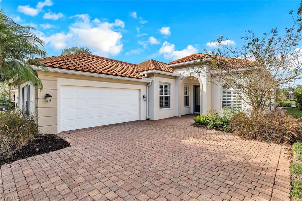 ISLAND WALK - Residential