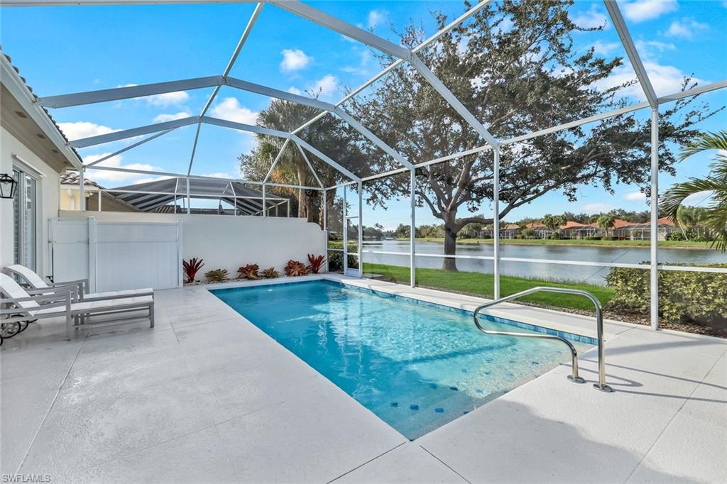 ISLAND WALK - Residential