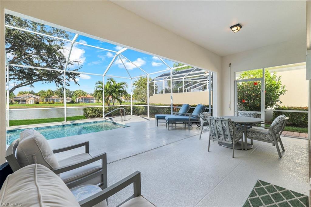 ISLAND WALK - Residential