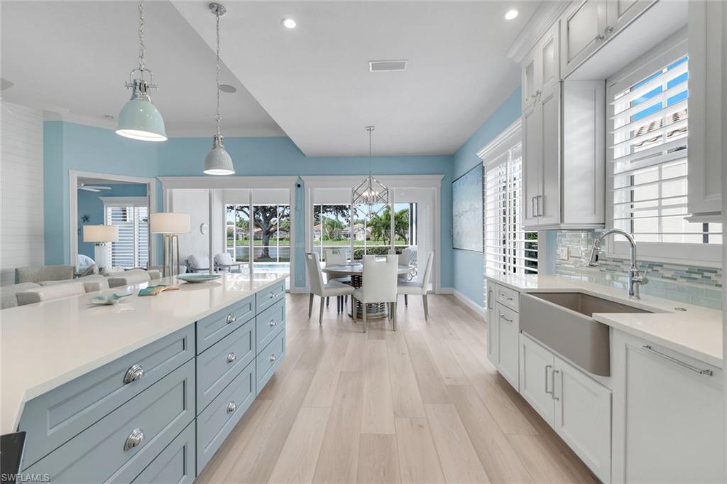 ISLAND WALK - Residential