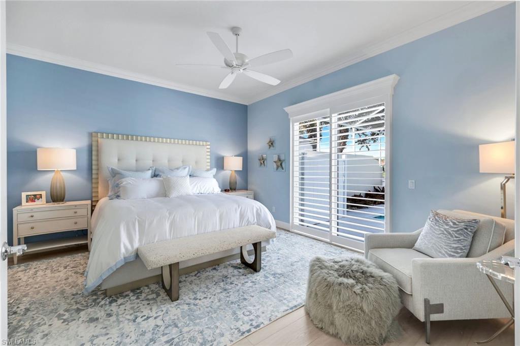 ISLAND WALK - Residential