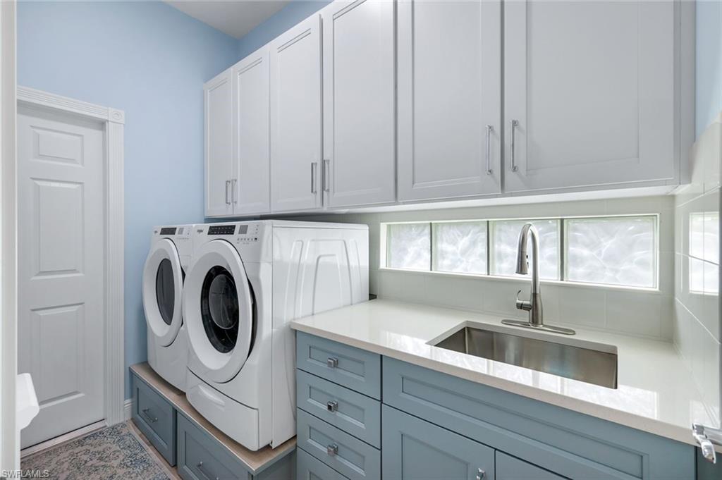 ISLAND WALK - Residential