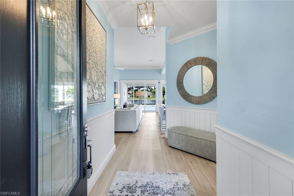 ISLAND WALK - Residential