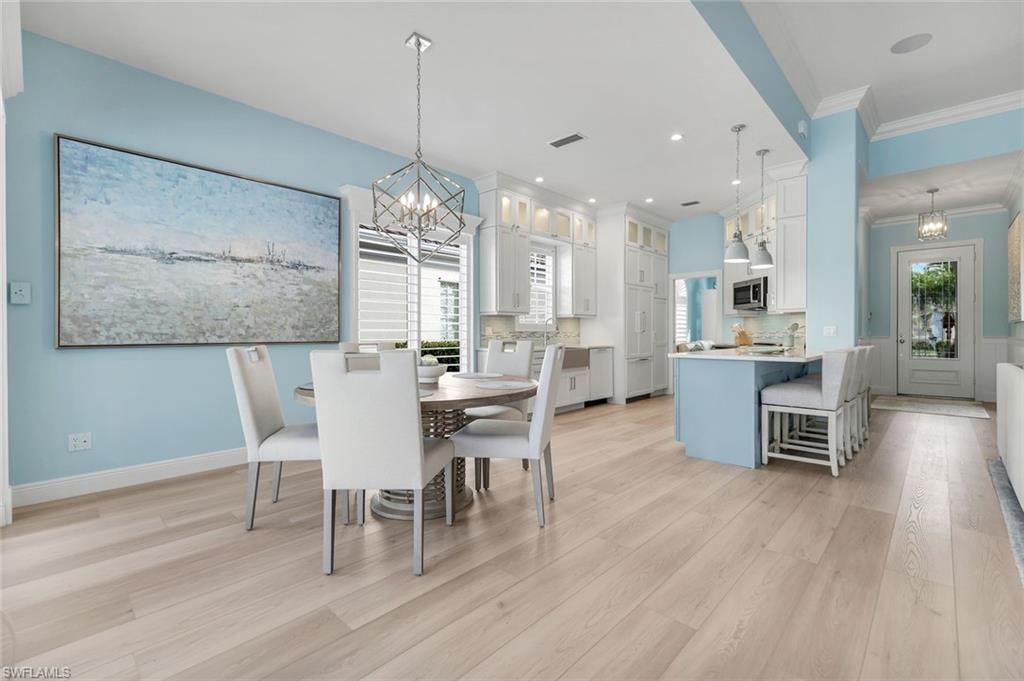 ISLAND WALK - Residential