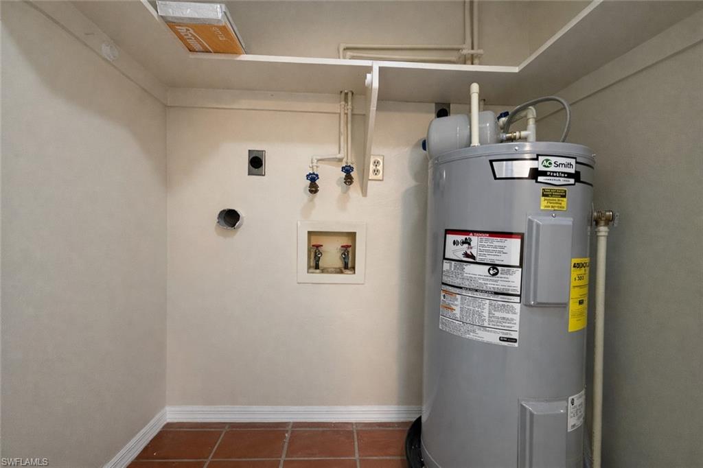 CAPE CORAL - Residential Lease