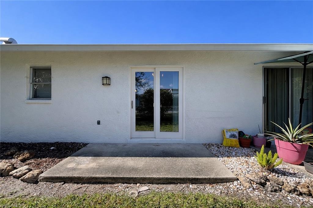 CAPE CORAL - Residential Lease