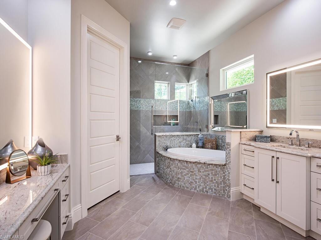 ESTATES AT GREY OAKS - Residential