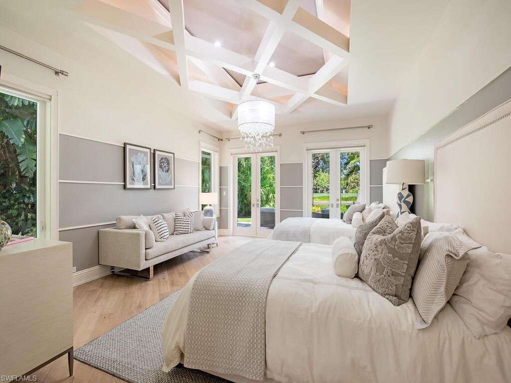 ESTATES AT GREY OAKS - Residential