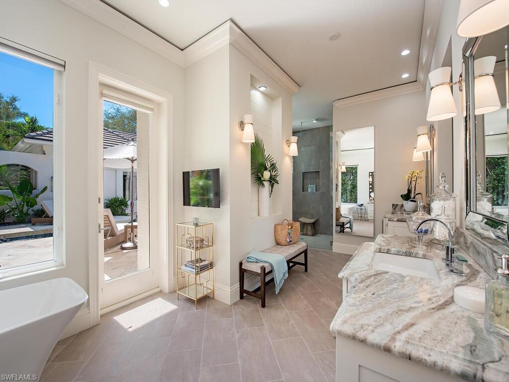 ESTATES AT GREY OAKS - Residential