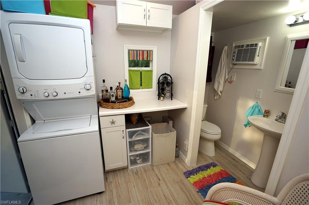 PELICAN LAKE RV RESORT - Land