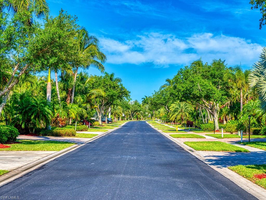 PELICAN LAKE RV RESORT - Land