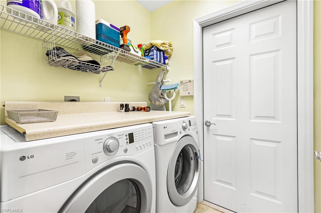 SANDOVAL - Residential