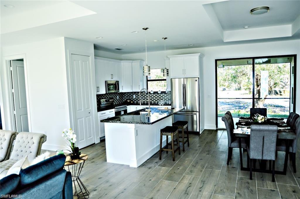 GOLDEN GATE ESTATES - Residential