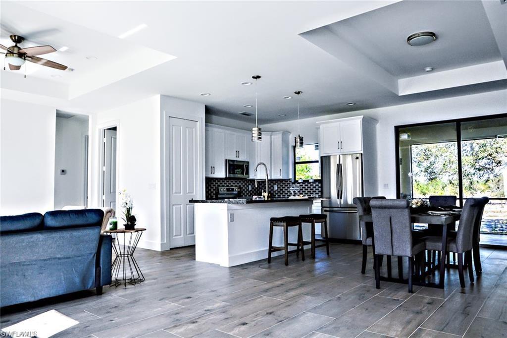 GOLDEN GATE ESTATES - Residential