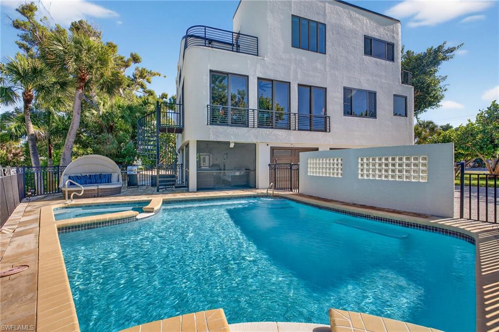 METES AND BOUNDS - Residential