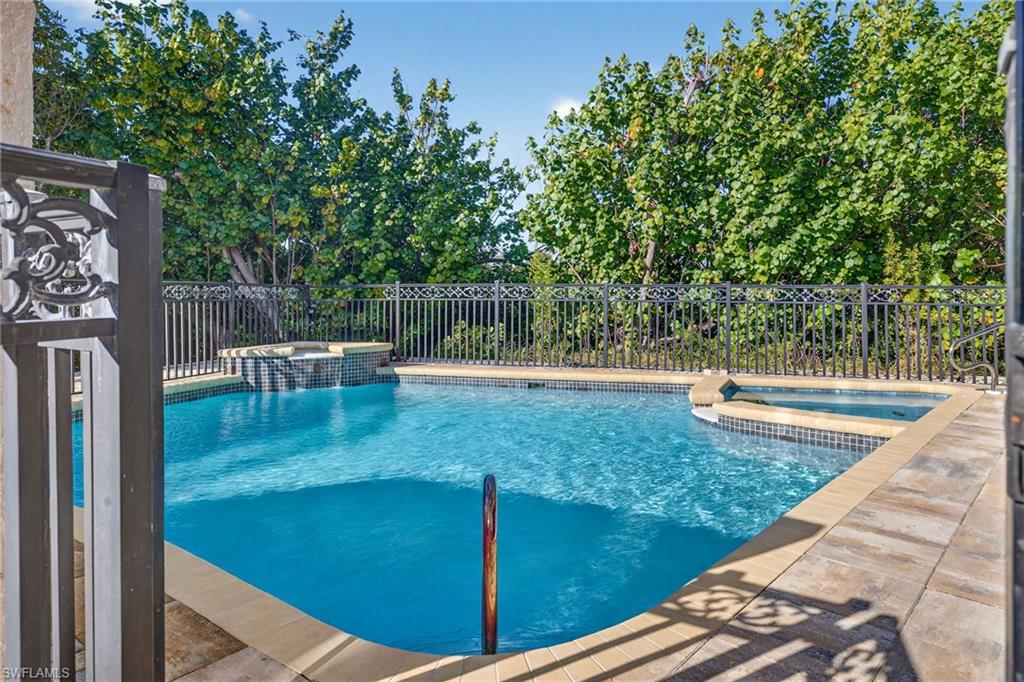 METES AND BOUNDS - Residential