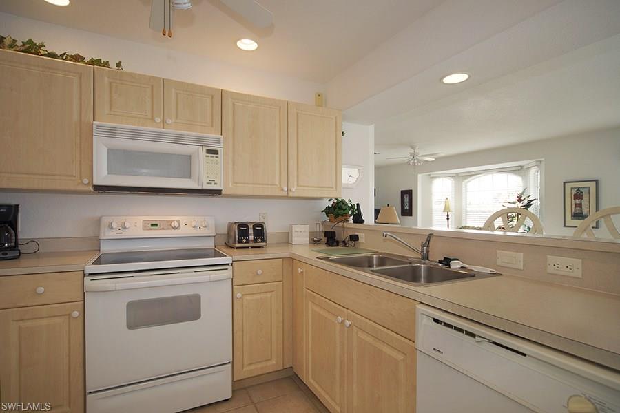 CHIQUITA GARDENS CONDO - Residential