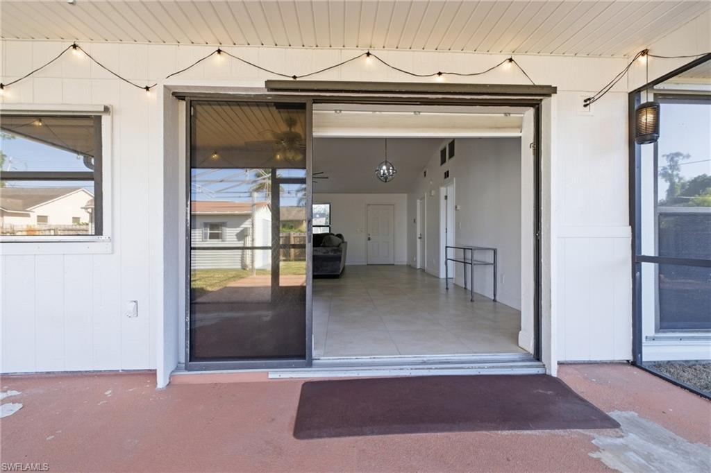 SAN CARLOS PARK - Residential