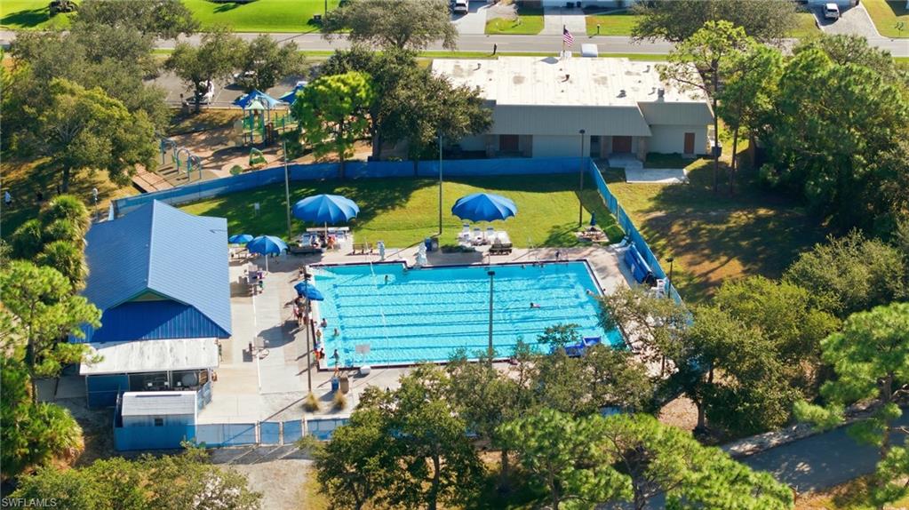 SAN CARLOS PARK - Residential