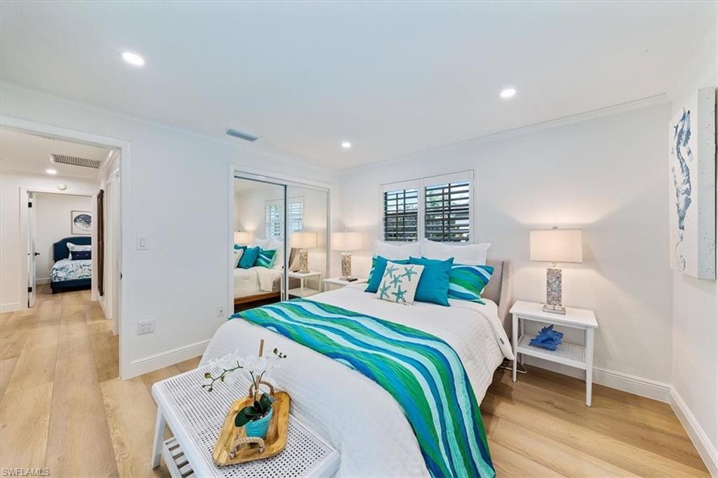 PARK SHORE - Residential