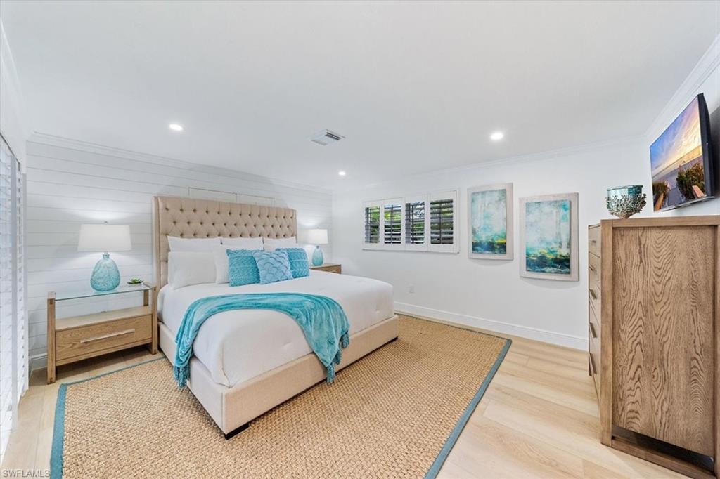 PARK SHORE - Residential