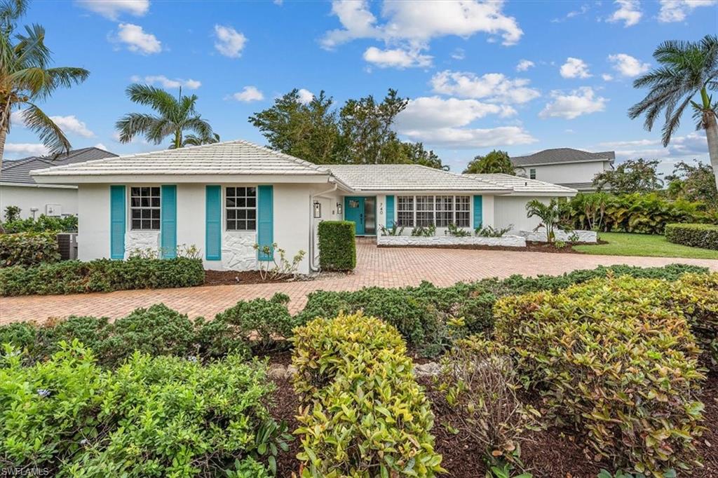 PARK SHORE - Residential