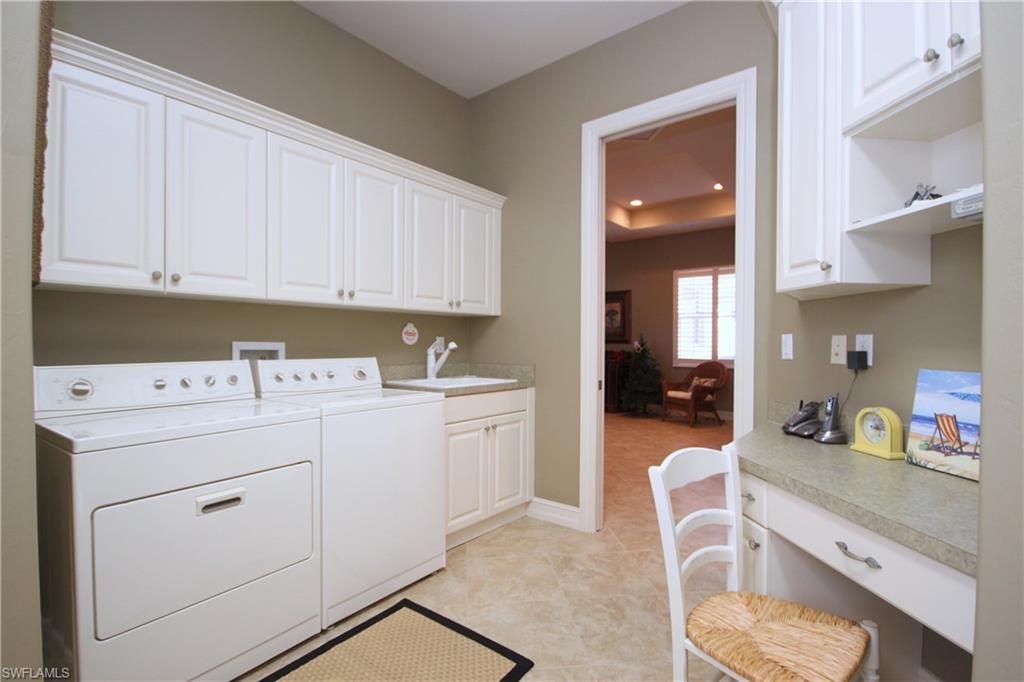 VILLA GRANDE - Residential