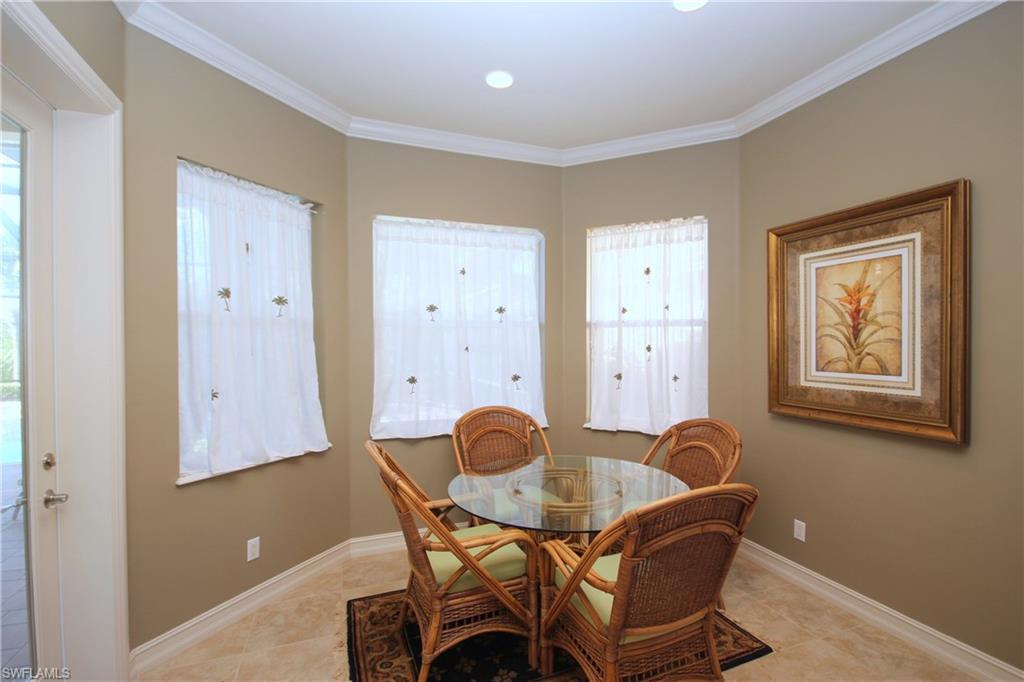 VILLA GRANDE - Residential