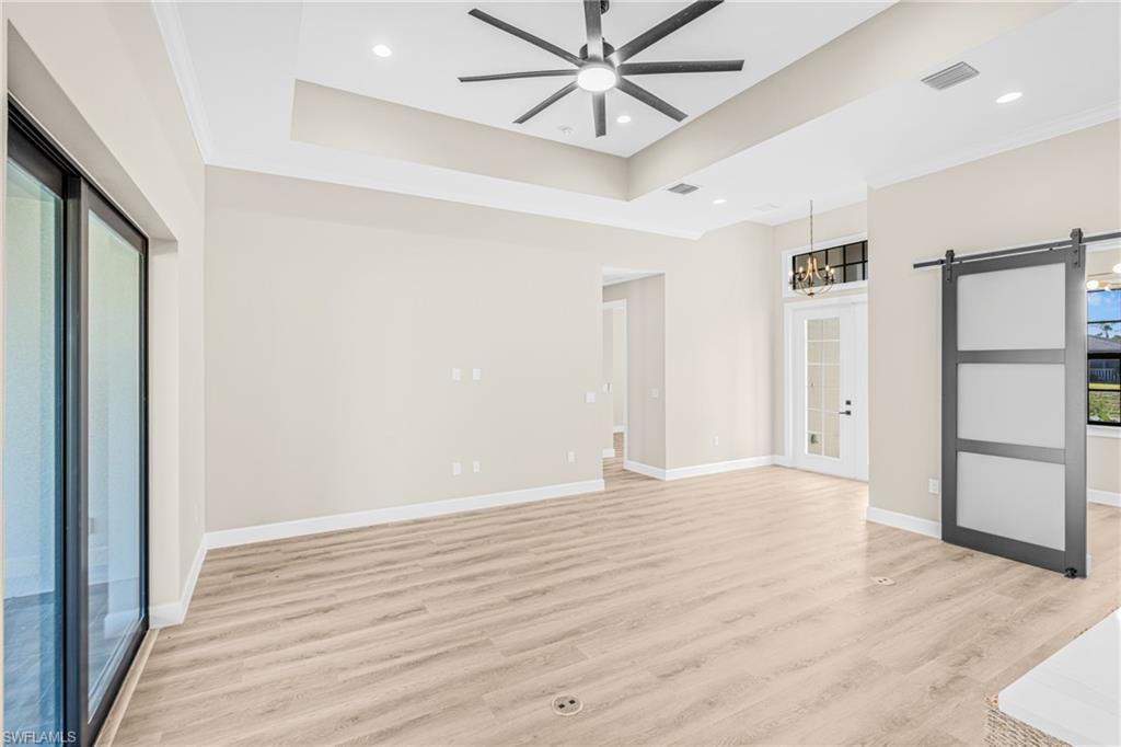 BUCKINGHAM PARK - Residential