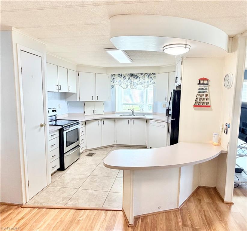 IMPERIAL HARBOR - Residential