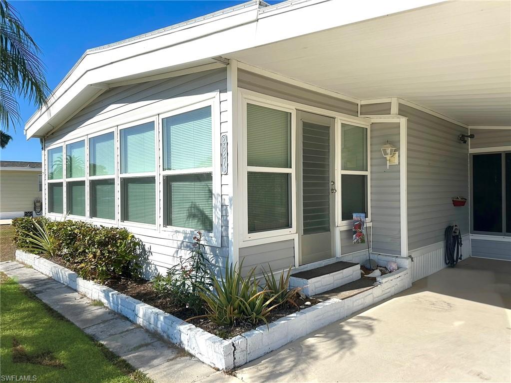 IMPERIAL HARBOR - Residential